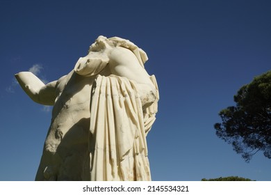 Ostia Antica, Rome, Italy - April 03, 2022, Forum Of The Heroic Statue.