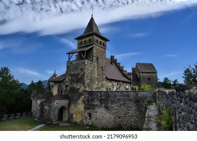 Ostrozac, Cazin, Bosnia And Herzegovina - 07 07 2022: Ruins Of Ancient Bosnian Castle In Place Ostrozac.