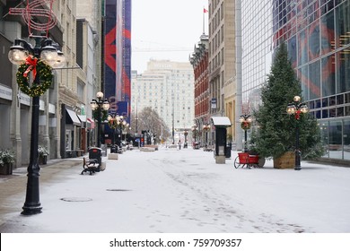 OTTAWA, CANADA - 19 NOVEMBER 2017. Downtown Ottawa Streets After First Snow Of Winter