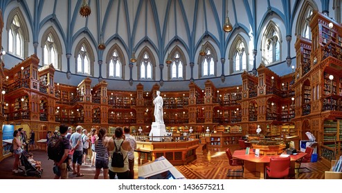 Ottawa, Canada, September 18, 2018: Panorama Library, Queen Victoria in the main reading room of the Library of Parliament on Parliament Hill in Ottawa, Ontario. Canada