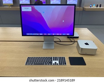 Ottawa Ontario Canada August 11 2022. Apple Store Computer All In One Computer Set Up In The Rideau Centre Shopping Mall.