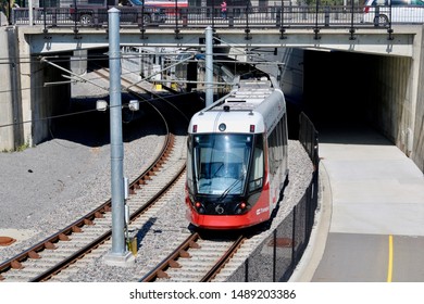 Ottawa Ontario Canada August 26/2019 Ottawa LRT Light Rail Transit. Ready To Roll, Oc Transpo, Transportation