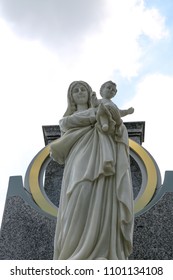 Our Lady With Child Jesus Marble Statue