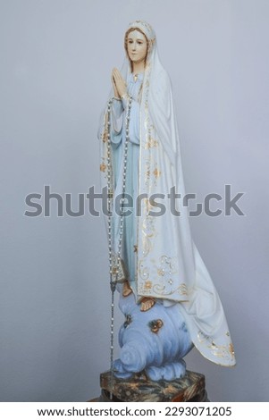 Our Lady of Fatima Catholic Virgin Mary religious statue