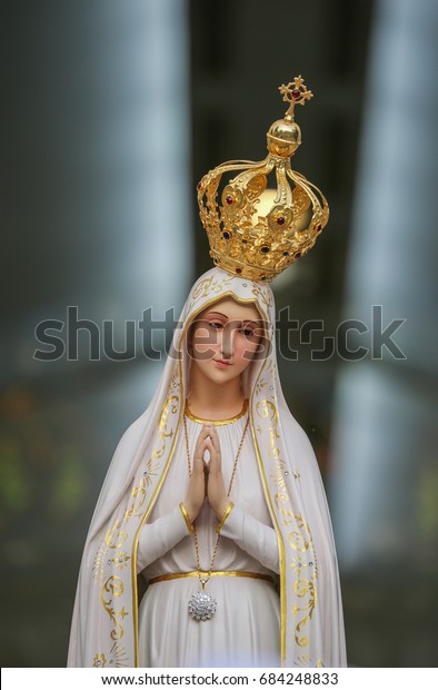 Our Lady Fatima Statue Stock Photo (Edit Now) 684248833