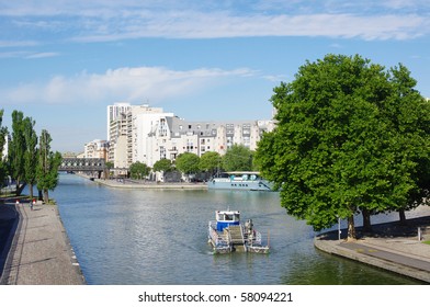 Ourcq Canal In Paris