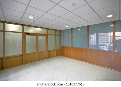 Outdated Retro Room Design In An Office Business Building