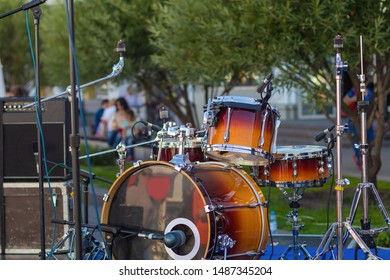 Outdoor Drum Kit With Microphones / Concert Preparation