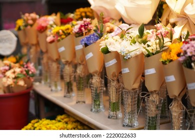 An Outdoor Flower Shop,Bouquet Shop