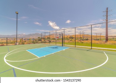 Outdoor Green Basketball Court Three Point Line