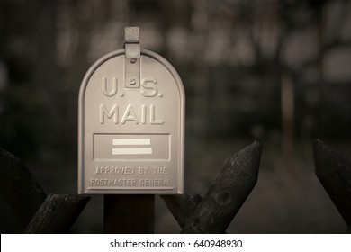 Outdoor Mailbox