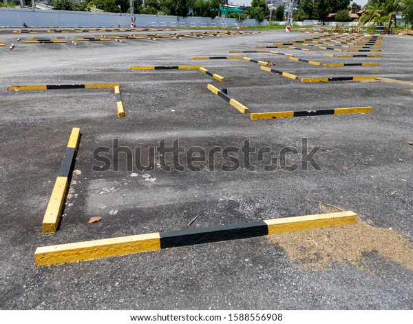 The outdoor parking lot for determining where the car\
came in.