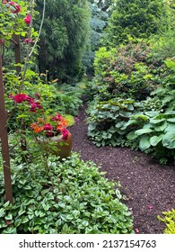 Outdoor Trail And Gardens In Wallingford Connecticut 