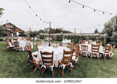 Outdoor Wedding Venue Banquet Decor