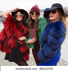 247,036 Fur coat Stock Photos, Images & Photography | Shutterstock