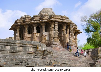 Outer View Of The Sun Temple. Built In 1026 - 27 AD During The Reign Of Bhima I Of The Chaulukya Dynasty, Modhera, Mehsana,  Gujarat