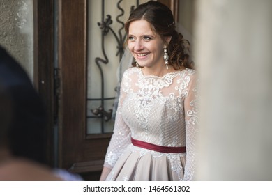 Belt Wedding Dress Images Stock Photos Vectors Shutterstock