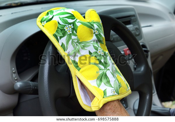 Oven glove for\
hot steering wheel in the\
summer