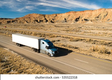 Over The Road Long Haul 18 Wheeler Big Rig Semi Truck - Shutterstock ID 535522318