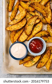 Overhead Photo Of Spicy Air Fryer Potato Wedges