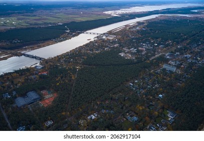 Overlook From Buena Vista City Park Above Alma Wisconsin And The Mississippi River Along Highway 35 Or The Great River Road