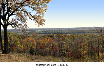 Overlook Of The Illinois River Valley From Pere Marquette State Park