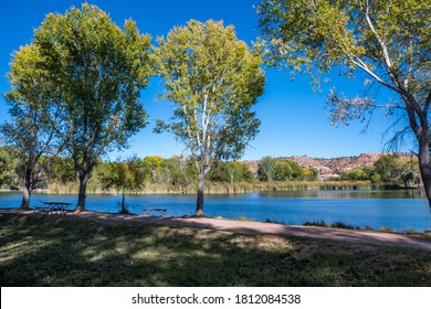 Overlooking Landscape View Cottonwood Arizona Stock Photo 1812084538 