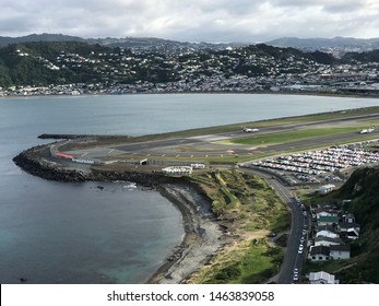 367 Wellington airport Images, Stock Photos & Vectors | Shutterstock