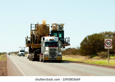 Oversize Heavy Machinery Transport