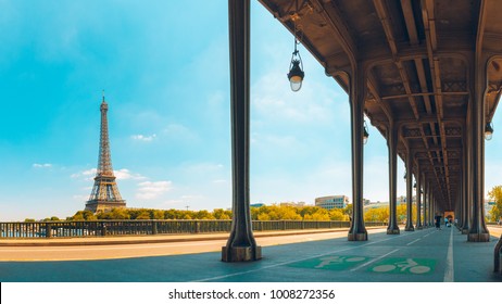 Overview of the tour eiffel with the bir hakeim bridge in paris - Powered by Shutterstock