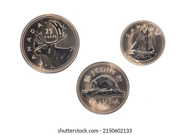 Owen Sound, Ontario - April 27, 2022: Set Of Current Small Denomination Canadian Coins On White Background, Including Quarter, Dime, And Nickel.