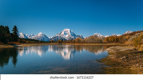 Oxbow Bend Viewpoint On Panorama With Mt. Moran, Snake River And Its Wildlife During Autumn, Grand Teton National Park, Wyoming, USA