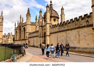 OXFORD, ENGLAND  - JULY 10, 2016: Architecture of Oxford, England. Oxford is known as the home of the University of Oxford