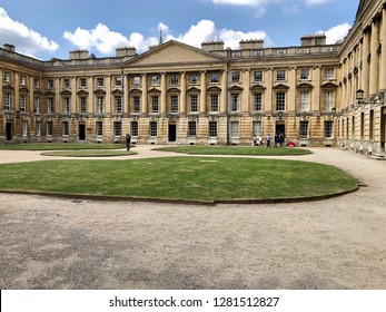 Oxford University, Oxford, UK - 28th June 2018: Campus Of Oxford University On An Open Day For Prospective Students Looking To Apply To University. Conceptual Image. 
