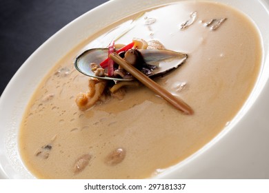 Oyster Soup With Coconut Milk