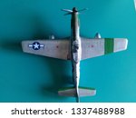 P-51D mustang ww2 fighter aircraft plastic scale model