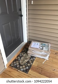 package delivery door