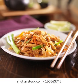 Pad Thai With Chicken Dish