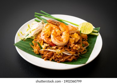 Pad Thai - stir-fried rice noodles with shrimp - Thai food style
