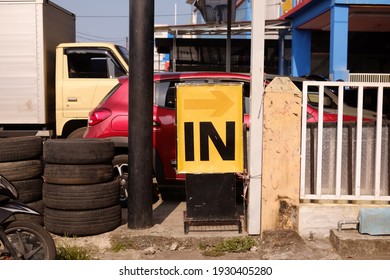 Padang, Indonesia (3-2-2021) : 'In' Sign At The Tire Shop