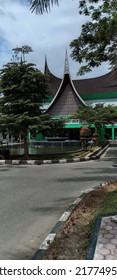 Padang Panjang City, Indonesian - July Wednesday 2022: Hospital Is A Health Service Institution That Provides Comprehensive Health Services That Provide Inpatient, Outpatient And Emergency Services