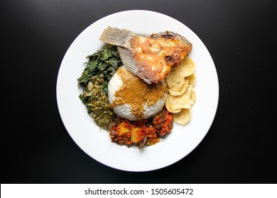 Padang Rice With Grilled Fish - Nasi Padang 