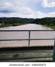 The Padas River Is A River In Interior Division, Southwestern Sabah Of Malaysia. It Has A Total Length Of 120 Km From Its Headwaters In The Mountains Of Northwest Sabah. 