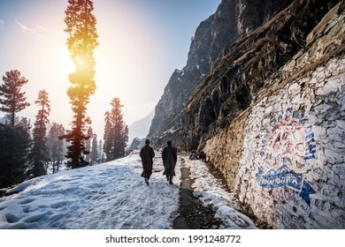 Pahalgam, Kashmir, India - February 02, 2021 : Kashmiri People Activities Near Chandanwadi, Pahalgam, Kashmir