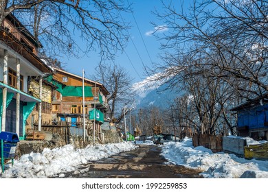 Pahalgam, Kashmir, India - February 02, 2021 : Life Of Kashmir Village, Kashmir Valley Near Pahalgam