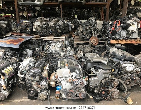 Pahang,
Malaysia - 14 Dec 2017 : Engine  and car part sell in use auto part
shop in Pahang, Malaysia for automobile industry
