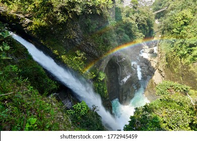 Pailon del Diablo waterfall in Tungurahua, Baños, Ecuador.