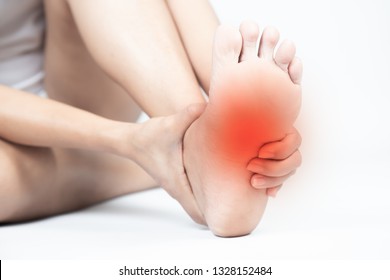 Pain In The Foot Of The Elderly.Symptoms Of Peripheral Neuropathy.
Most Symptoms Are Numbness In The Fingertips And Foot.