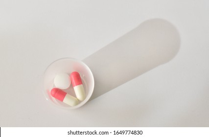 Pain Medication And Anti-inflammatory Capsules After Surgery.