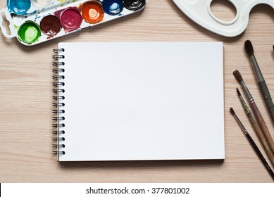 18,037 Desk sketch pad Images, Stock Photos & Vectors | Shutterstock